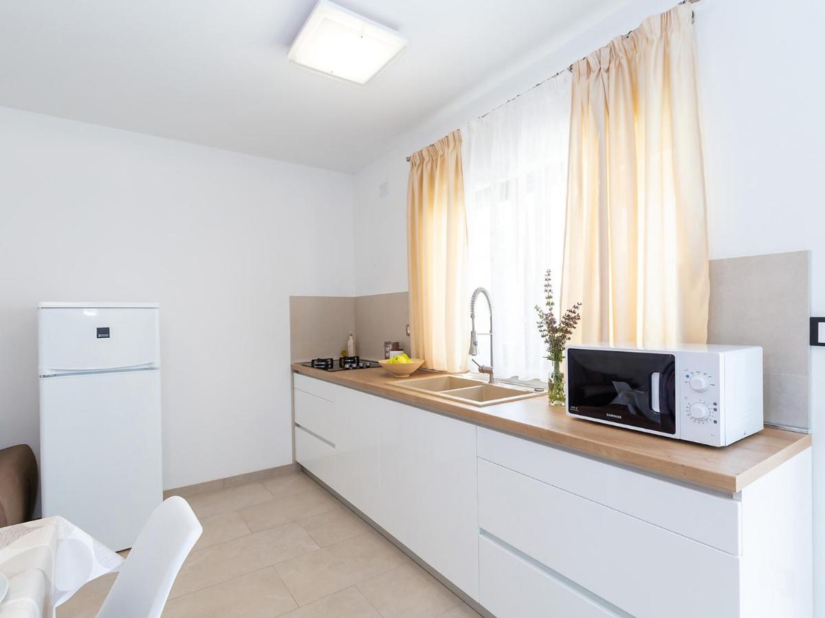 Villa Gioia Apartment With Terrace 포레치 외부 사진