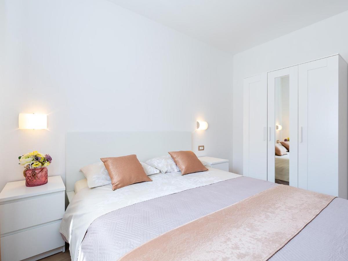 Villa Gioia Apartment With Terrace 포레치 외부 사진