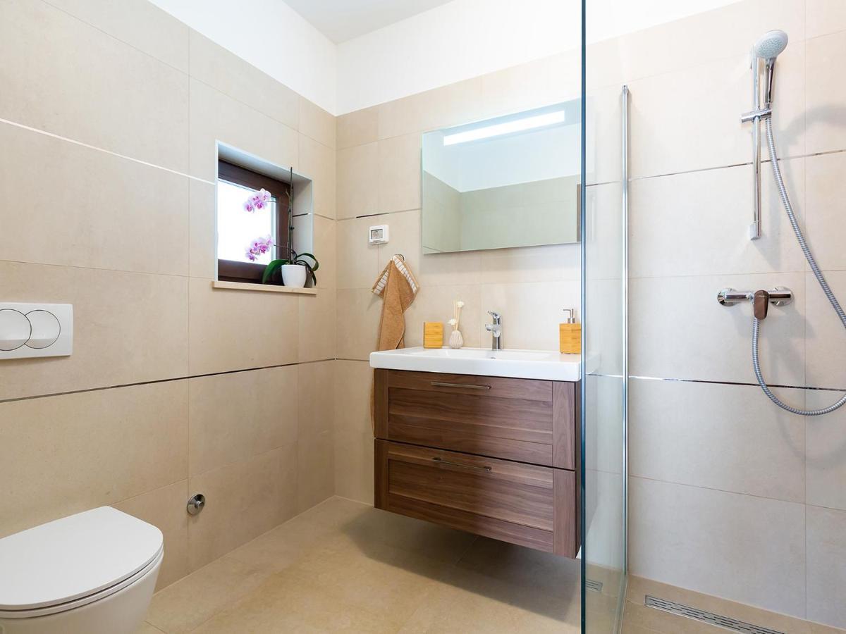 Villa Gioia Apartment With Terrace 포레치 외부 사진